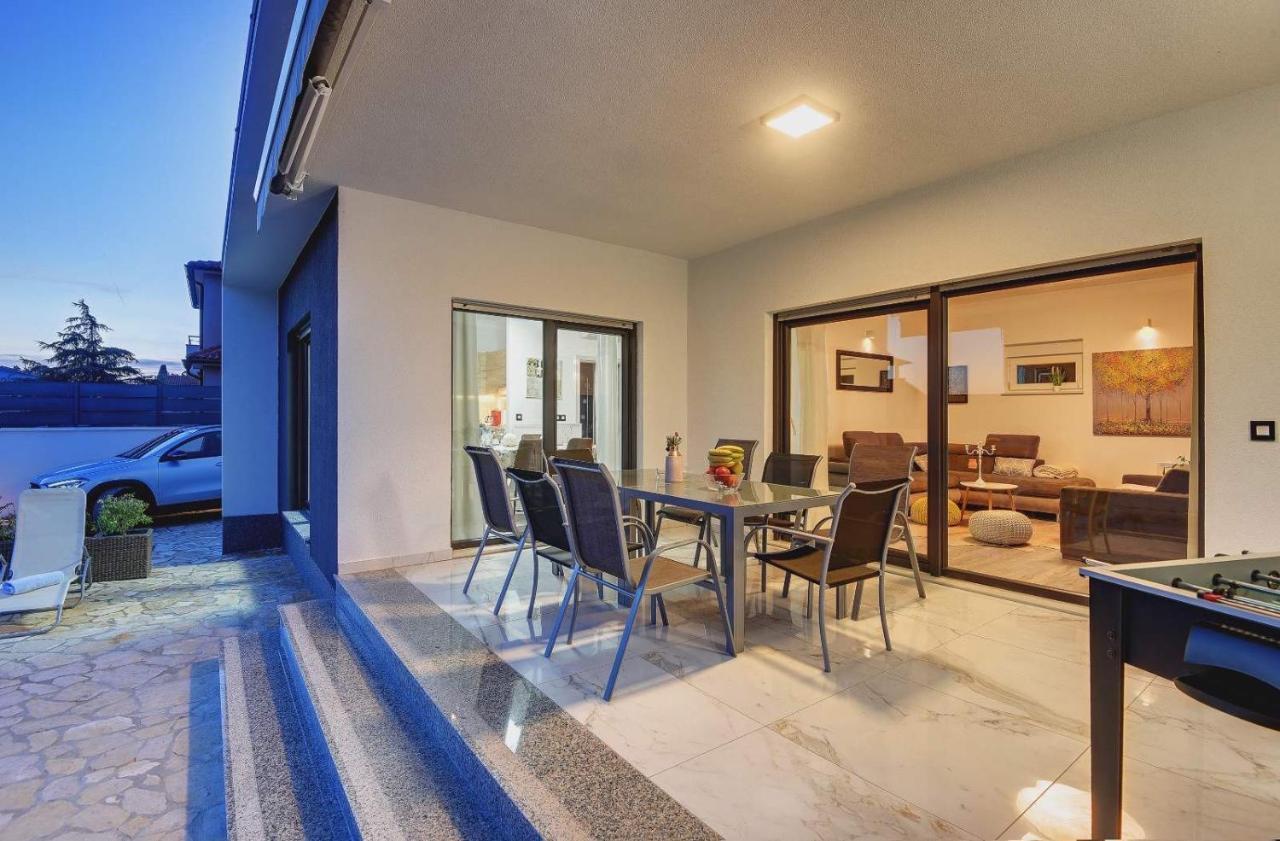 Villa Sunce Pula Eksteriør billede