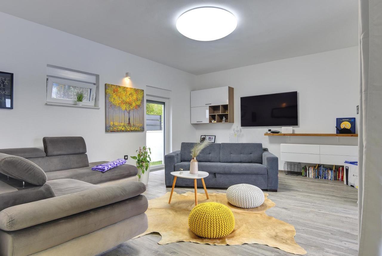 Villa Sunce Pula Eksteriør billede